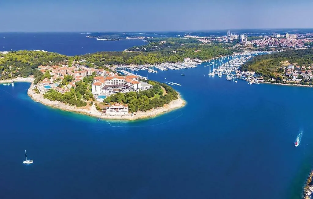 Alex - Centar Apartment Pula