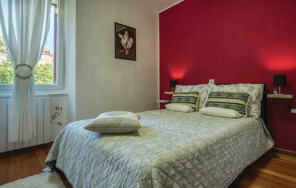 Alex - Centar Apartment Pula