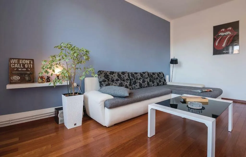 Alex - Centar Apartment Pula