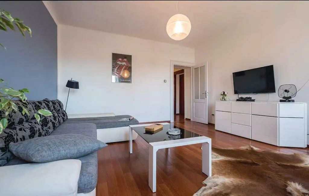 Alex - Centar Apartment Pula Croatia